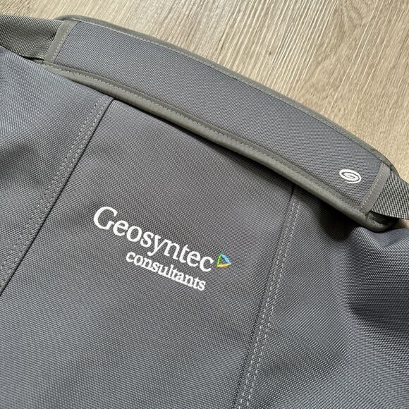 Timbuk2 Classic Messenger Crossbody Bag Gray Stuck in the Middle Commuter LOGO - Picture 3 of 11